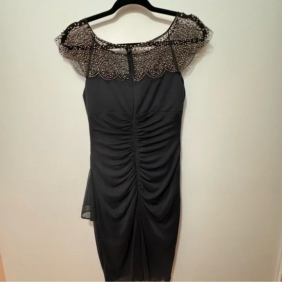 Prom Dress - Picture 2 of 6